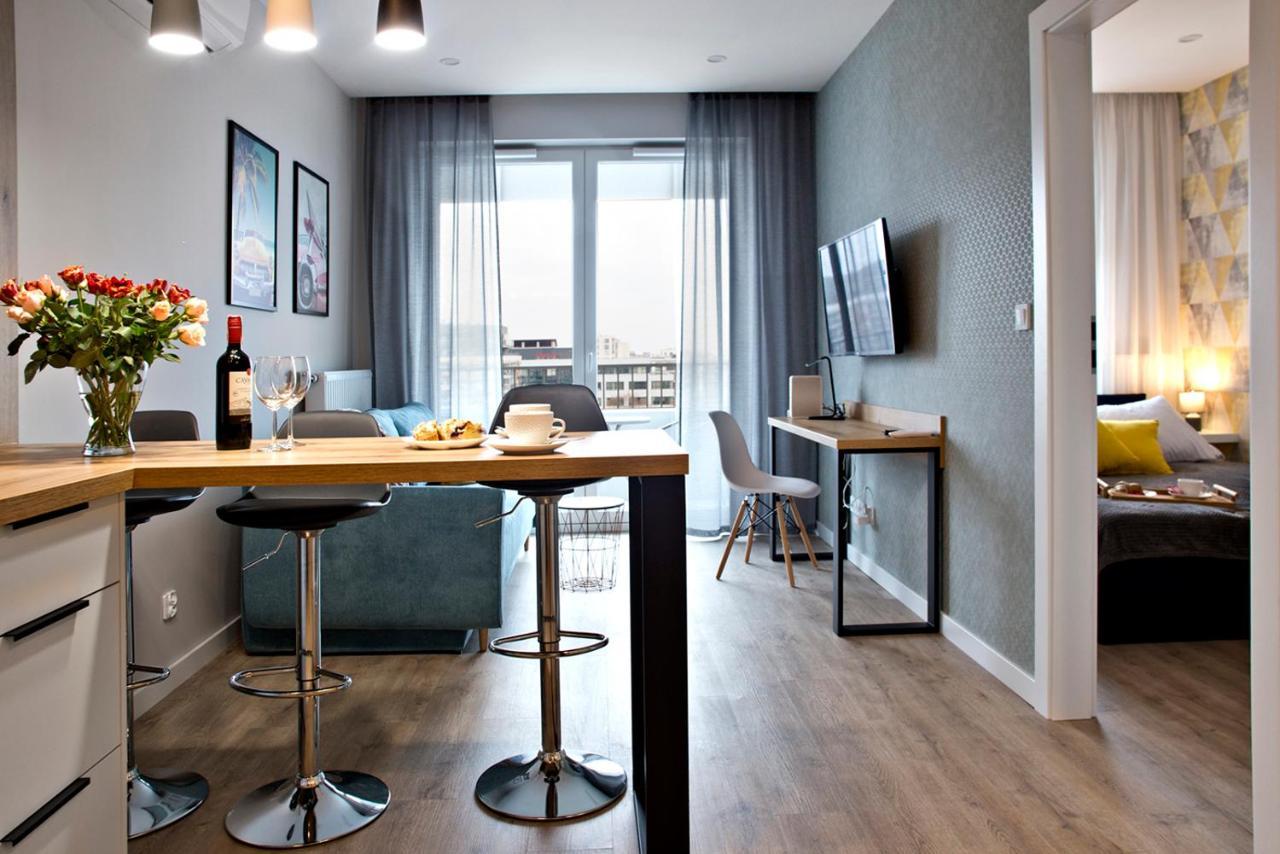 ורשה Komputerowa Serviced Apartments By P&O מראה חיצוני תמונה