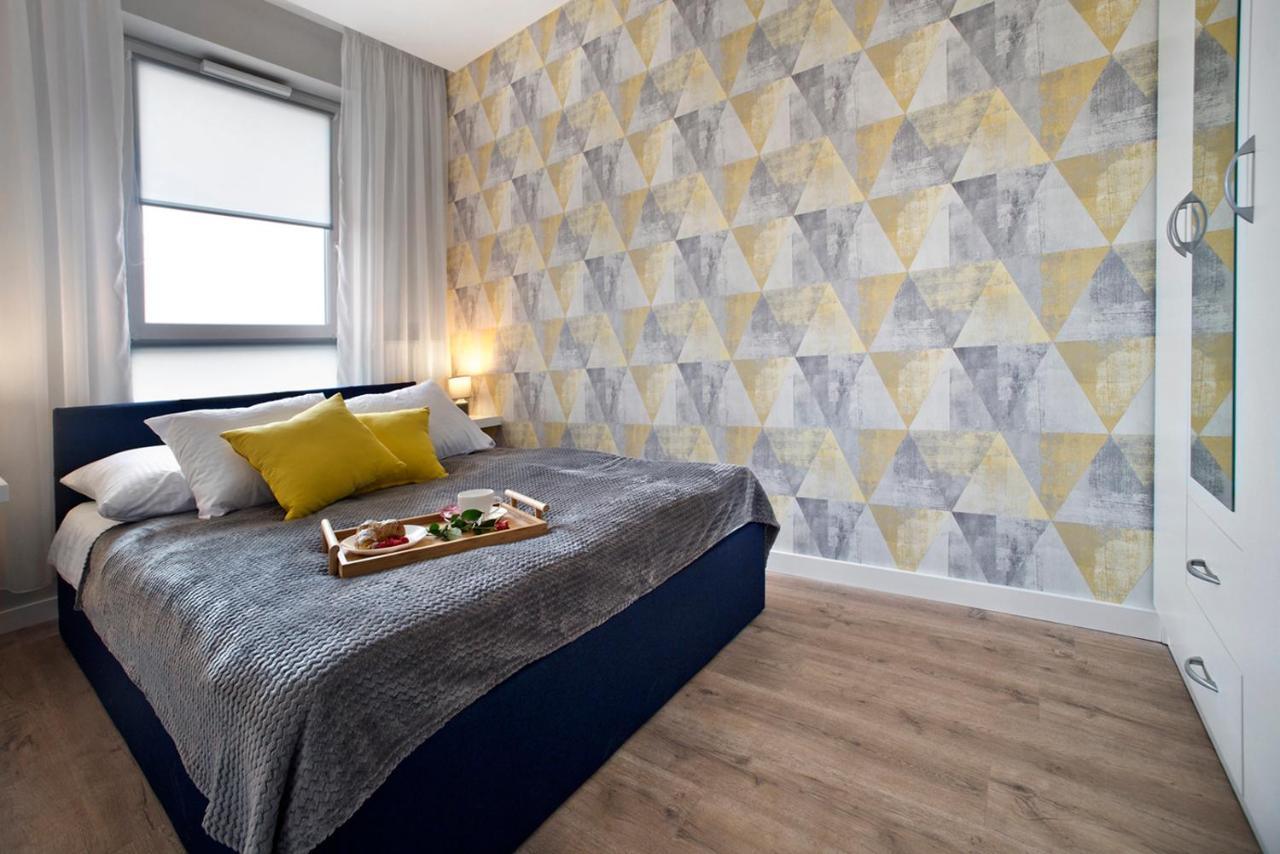 ורשה Komputerowa Serviced Apartments By P&O מראה חיצוני תמונה
