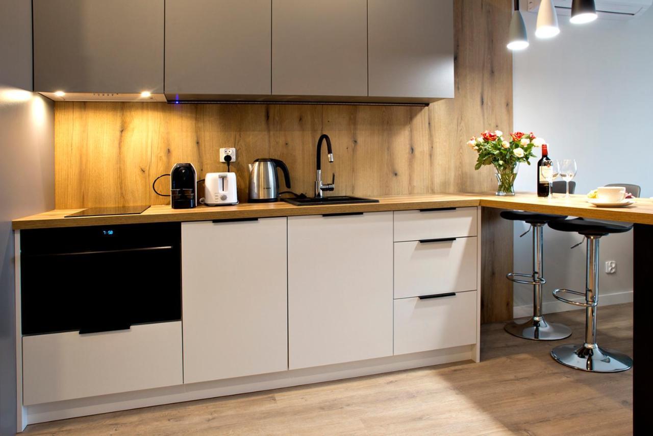 ורשה Komputerowa Serviced Apartments By P&O מראה חיצוני תמונה