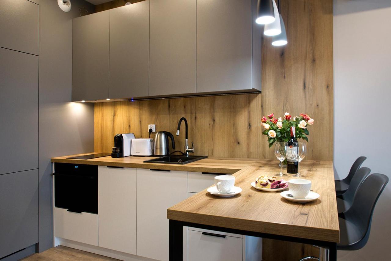 ורשה Komputerowa Serviced Apartments By P&O מראה חיצוני תמונה