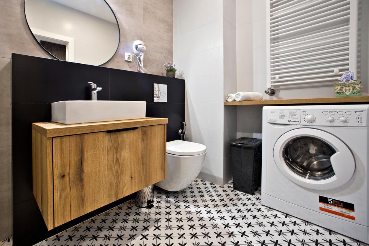 ורשה Komputerowa Serviced Apartments By P&O מראה חיצוני תמונה