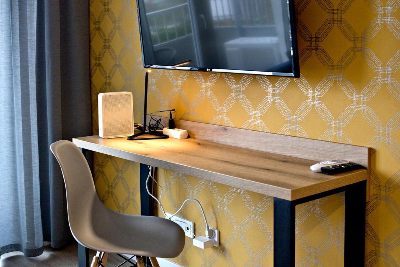 ורשה Komputerowa Serviced Apartments By P&O מראה חיצוני תמונה